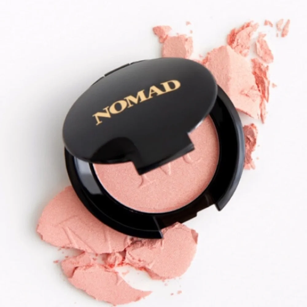 NOMAD Sydney Bathers Kiss Bronzer/Contour Powder